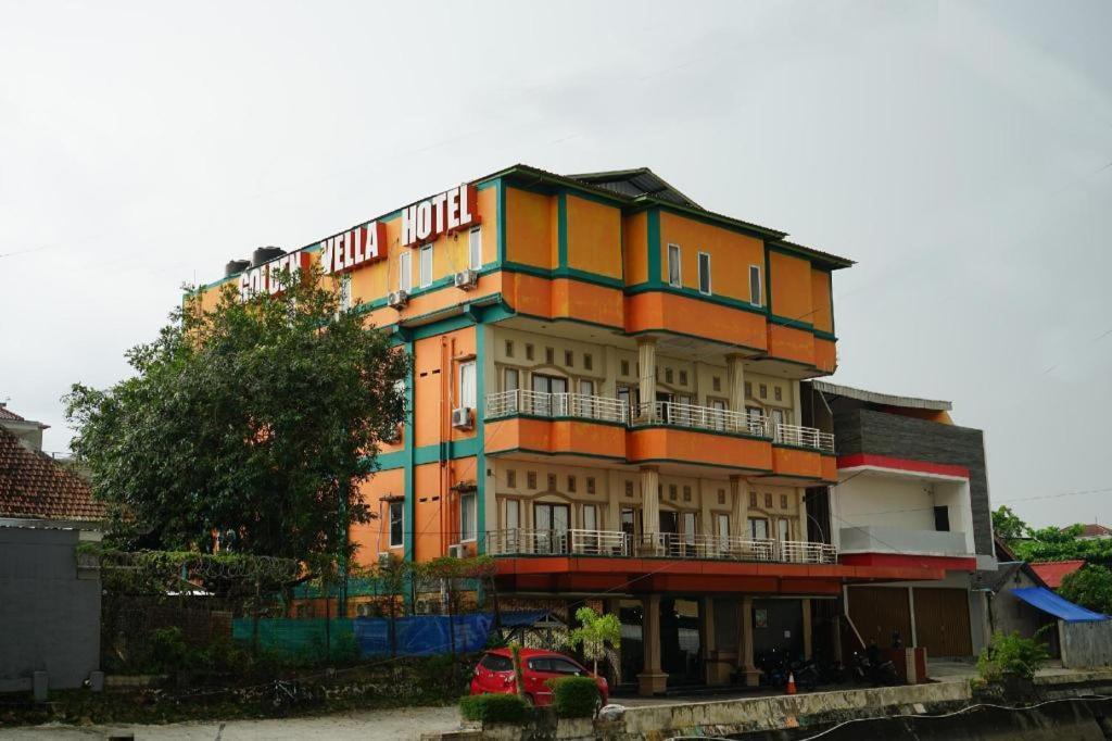 Hotel Golden Vella Pangkal Pinang Kültér fotó