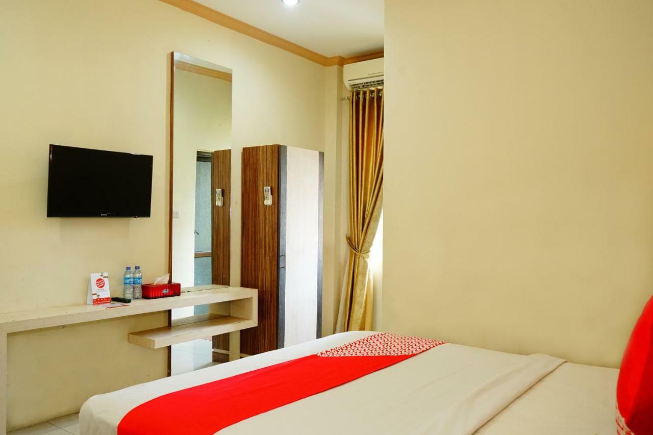 Hotel Golden Vella Pangkal Pinang Kültér fotó
